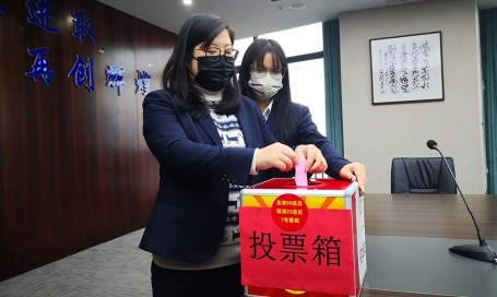 全員參與縣、鎮(zhèn)代表選舉